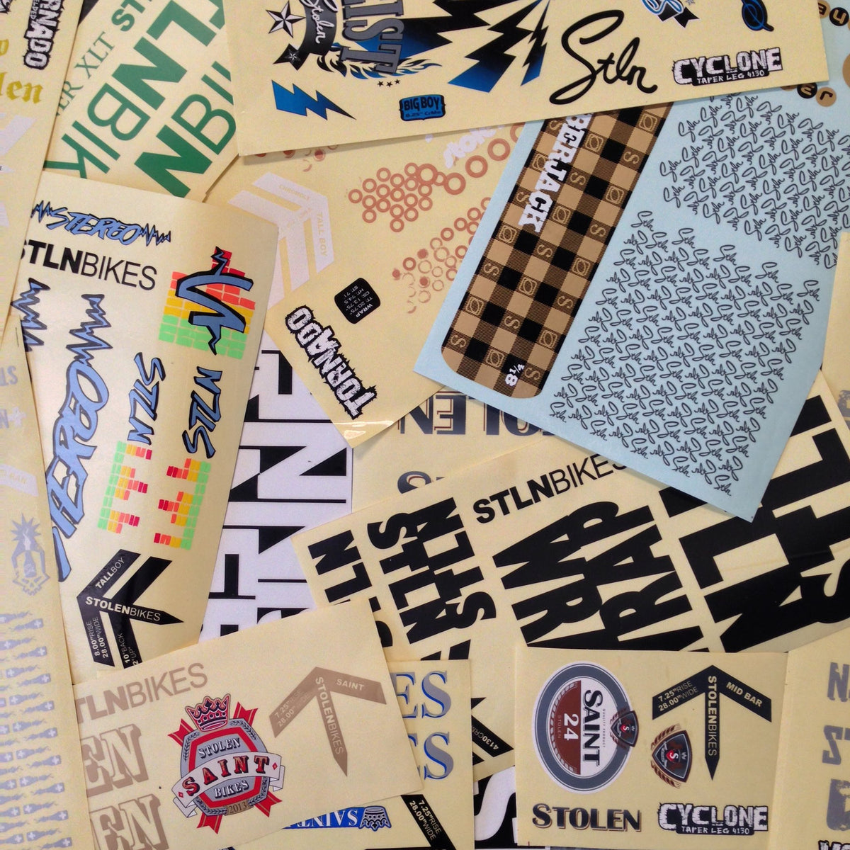 COMPLETE BIKE DECAL KITS – Stolen Brand